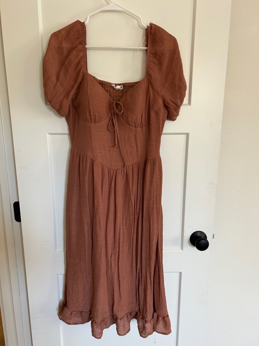 Rust Puff-Sleeve Midi Dress - Women